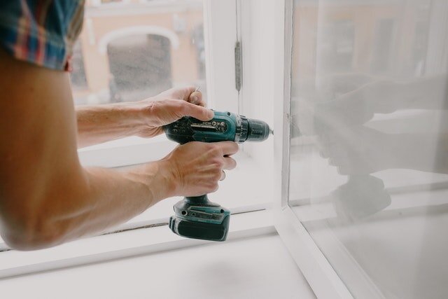Professional contractor research