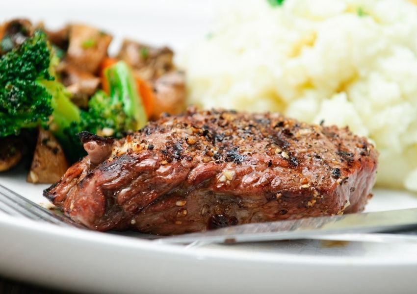 prime rib steak restaurant saskatoon sk
